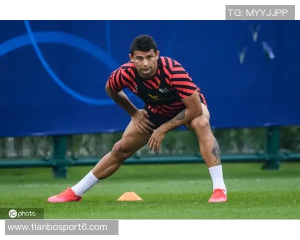 乔治表现平平仅得12分6板2助1断球队需更多支持