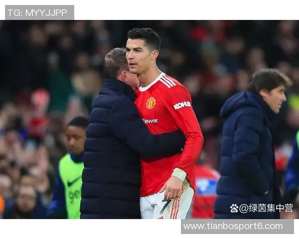 斯洛文尼亚主帅谈曼联沟通解决问题祝愿舍什科早日康复 斯洛文尼亚主帅谈曼联沟通解决问题祝愿舍什科早日康复