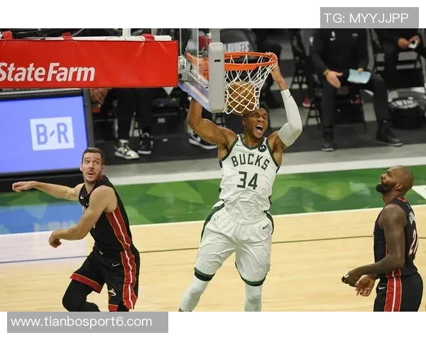 字母哥奋力拼搏半场贡献15分6板球队却落后19分艰难追赶之路